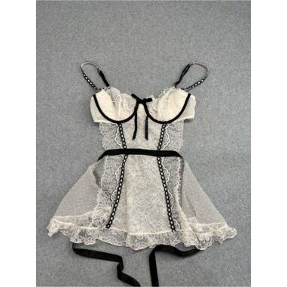 Victoria's Secret Lace Open Back Babydoll XL
